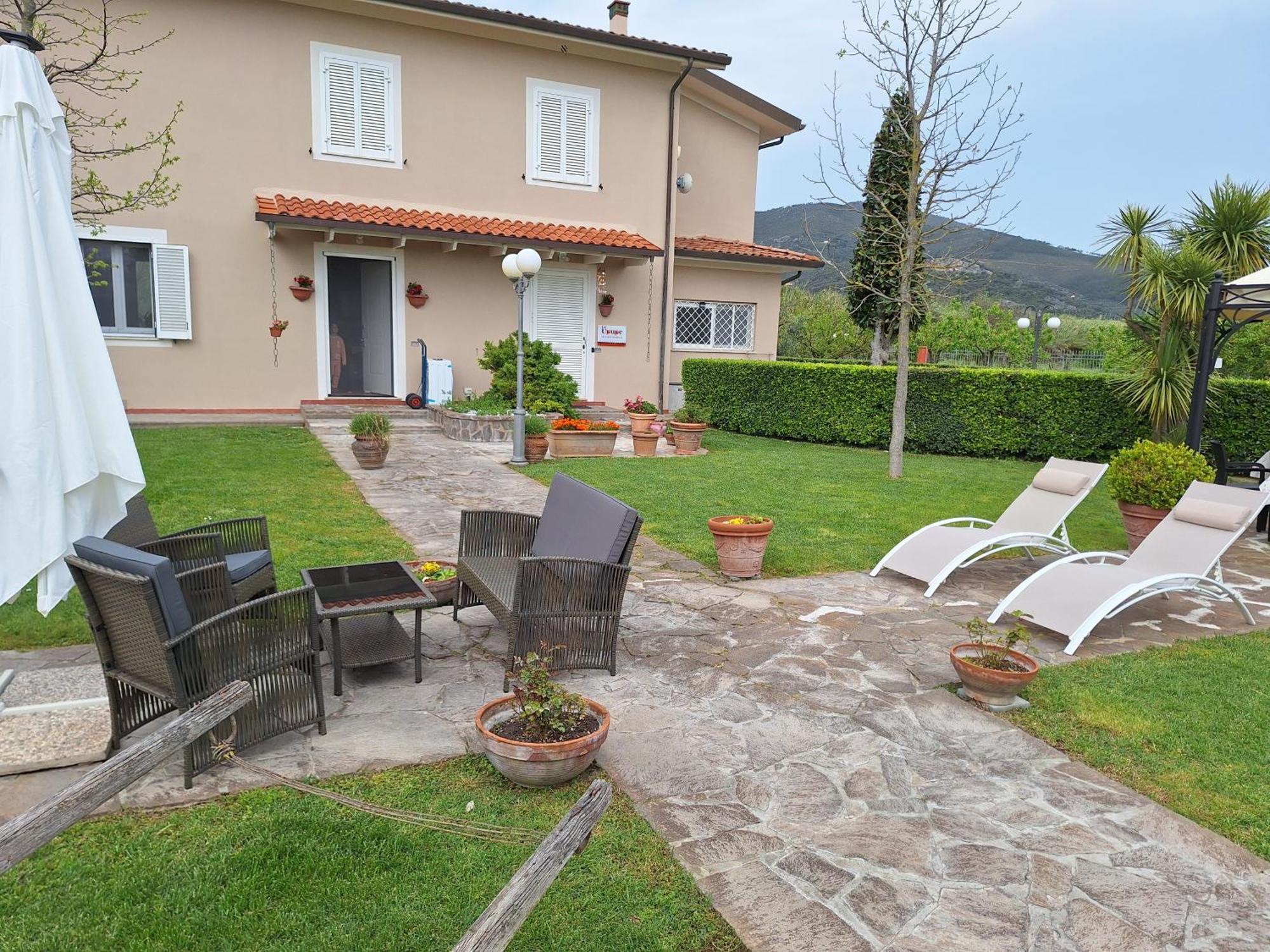 Leupupe Relax Cultura Mare Monti Apartment Cascina Exterior foto
